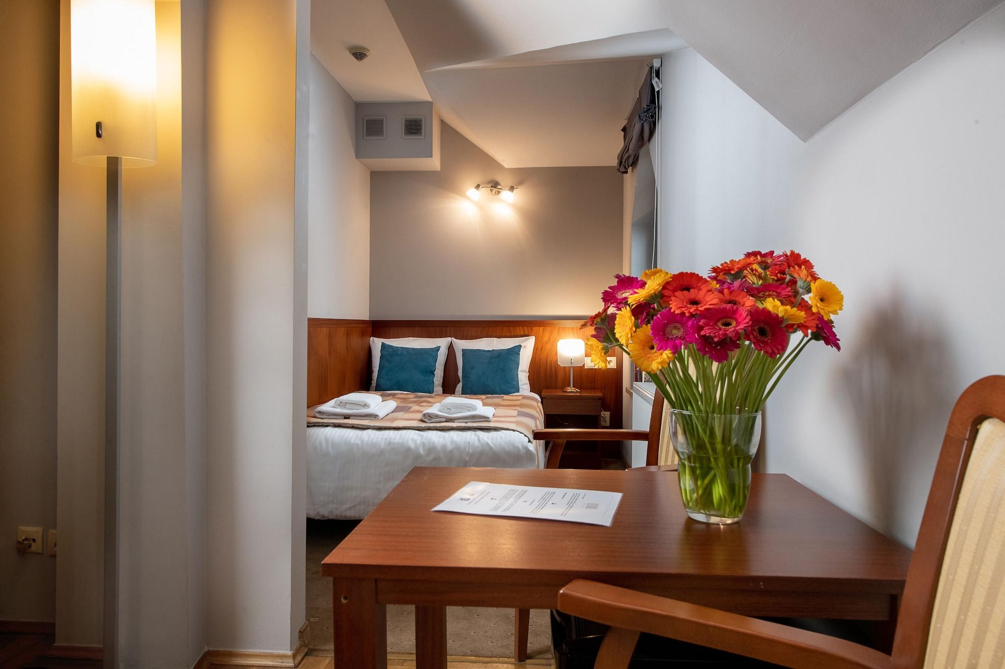 Aparthotel Red Brick 3*